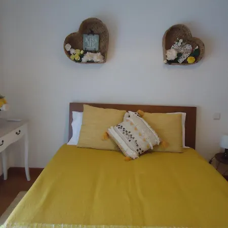 Casa Da Pedralva 게스트하우스 3*